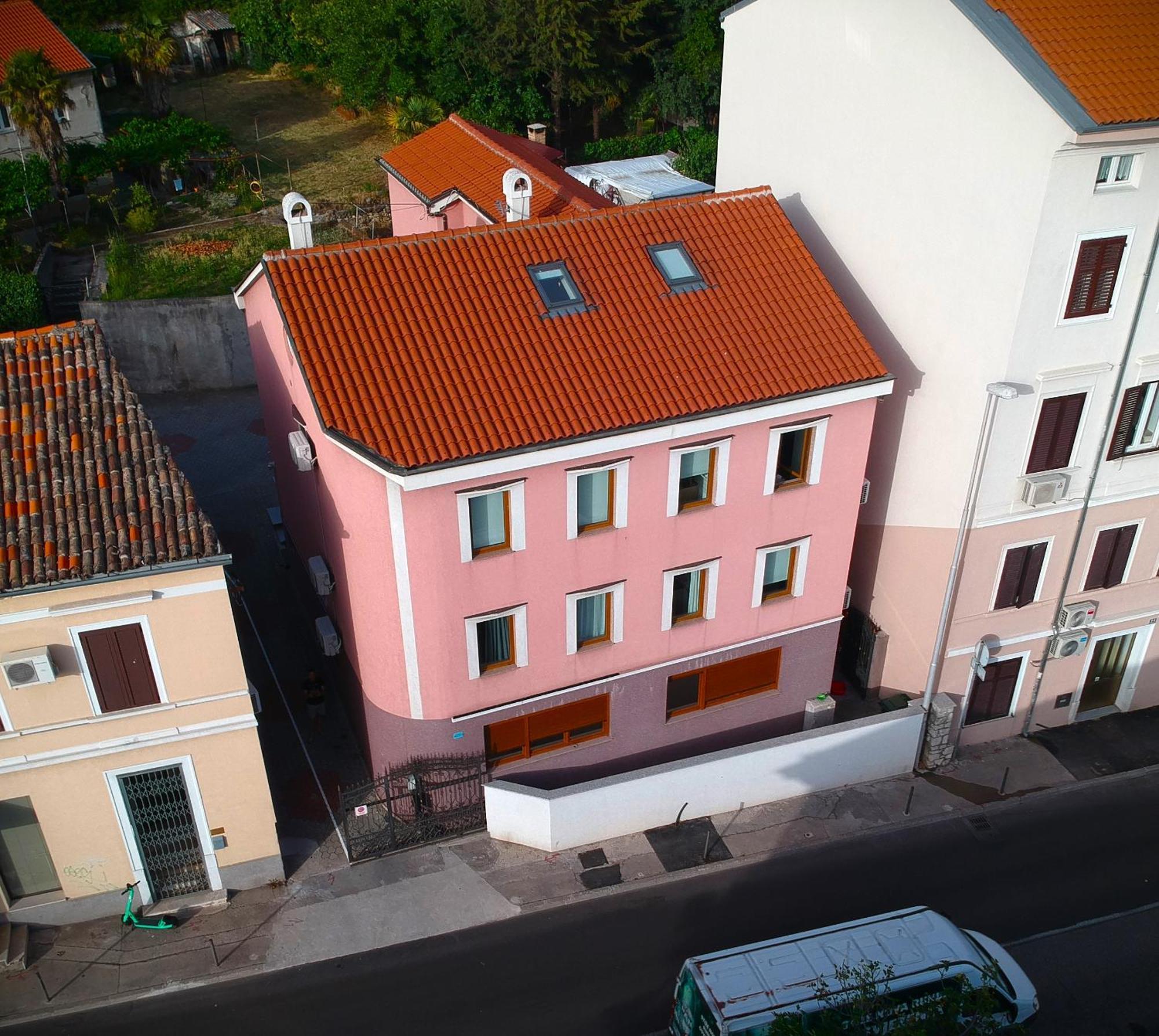 Agostini - Contactless Apartments Vukovarska Rijeka Exterior foto